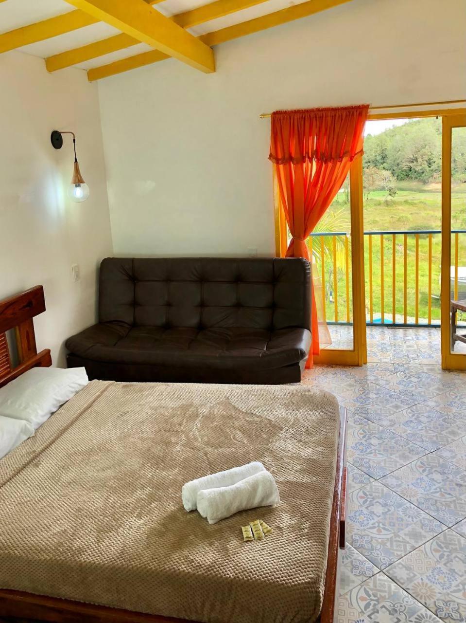 Alegria Hostel Boutique Guatape Room photo